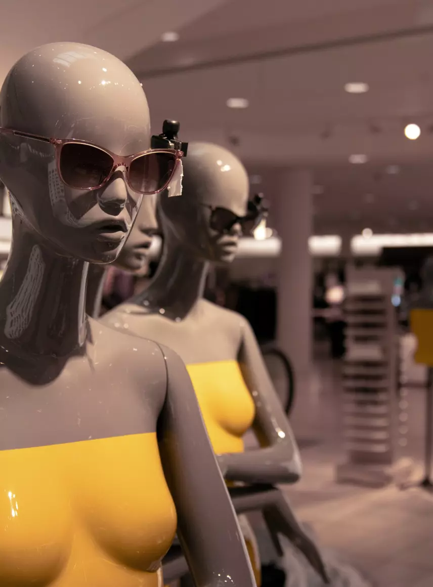 music-for-clothing-stores